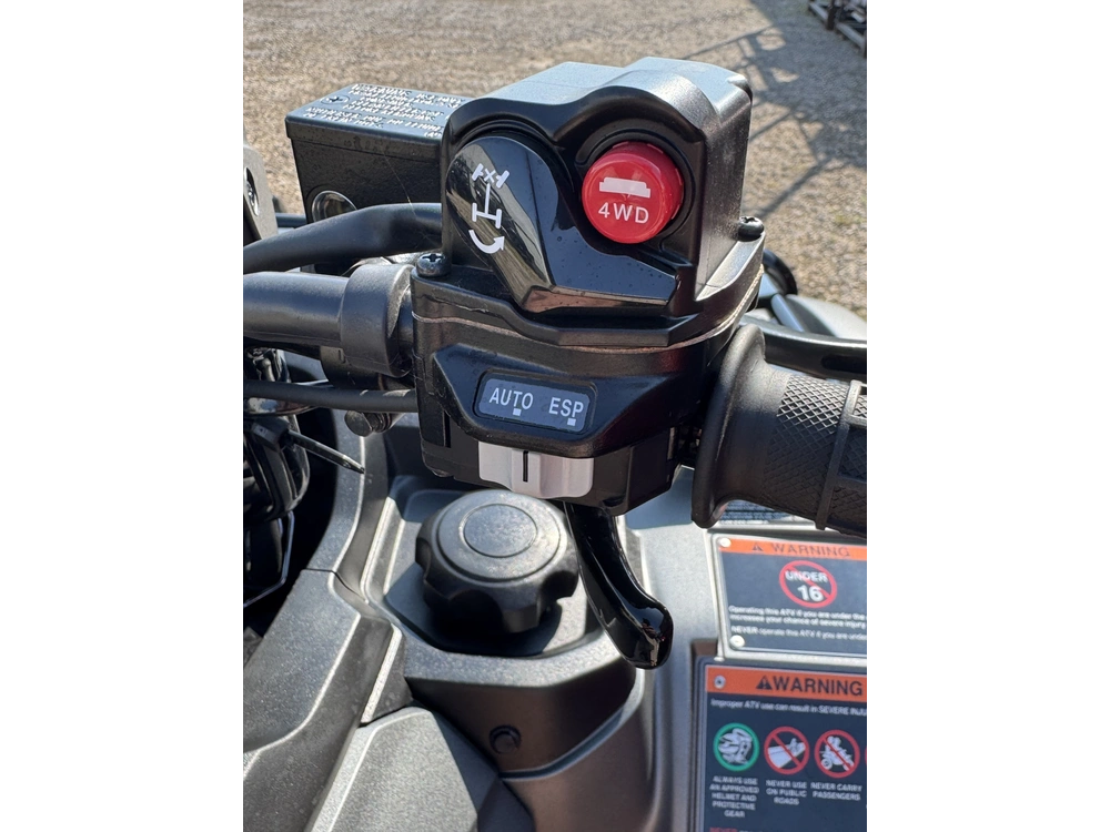2026 Honda Rubicon Dct Irs Eps, Dlx Gray alt