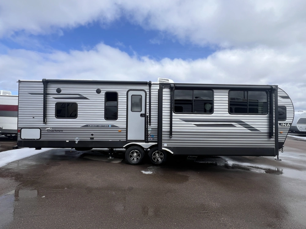 2024 Coachmen Catalina 283fedsle alt