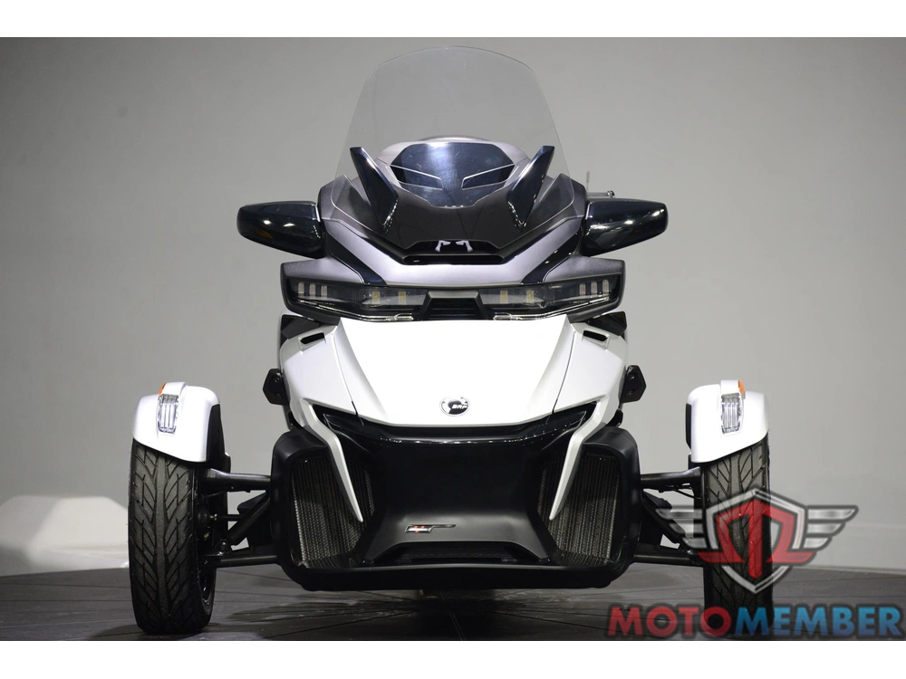 2022 Can-am Spyder Rt alt
