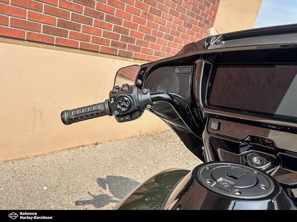 2026 Harley-davidson Flhxl - Street Glide® Limited alt