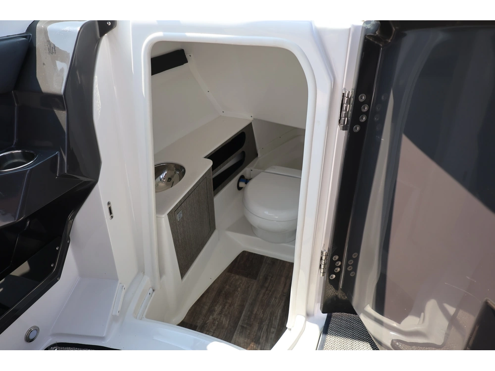 Monterey Boats 298ss 2022 alt