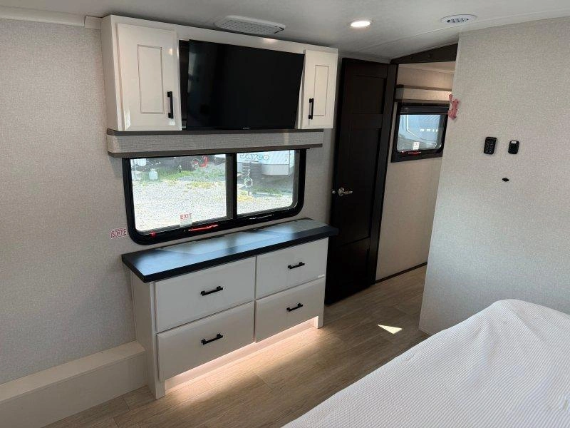 Jayco Pinnacle 38kpts 2026 alt