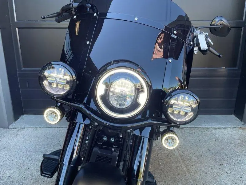 2026 Harley-davidson Cruiser Flhd - Deadwood™ alt