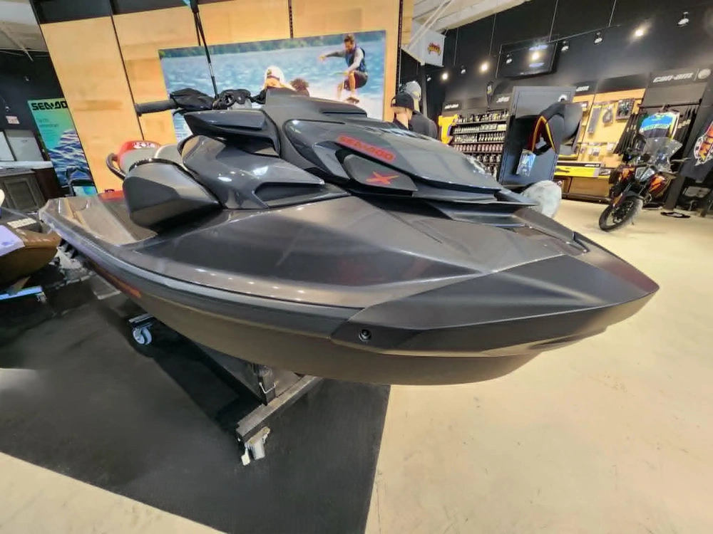 2026 Sea-doo Gtr-x 300/sound alt