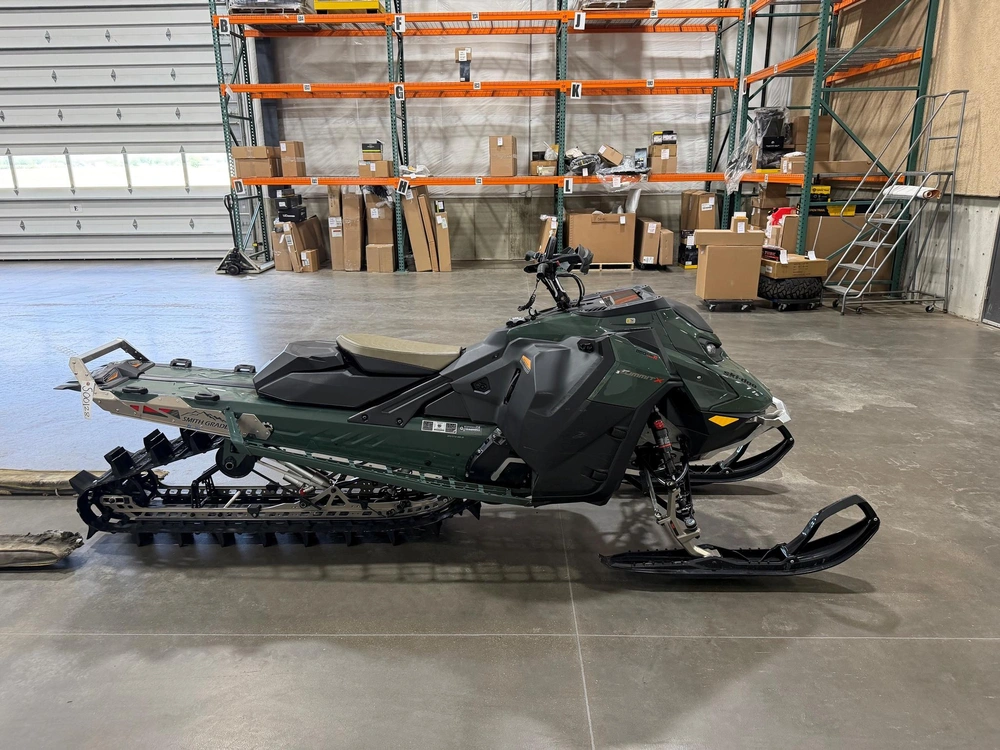 2026 Ski-doo Summit Expert 850 Turbo 154 10.25 Tstf alt