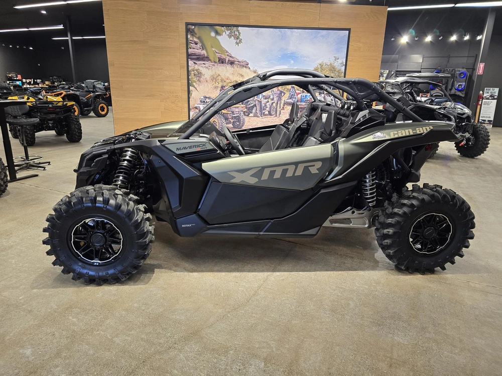 2026 Brp Maverick X3 X Mr 64'' Turbo Rr alt