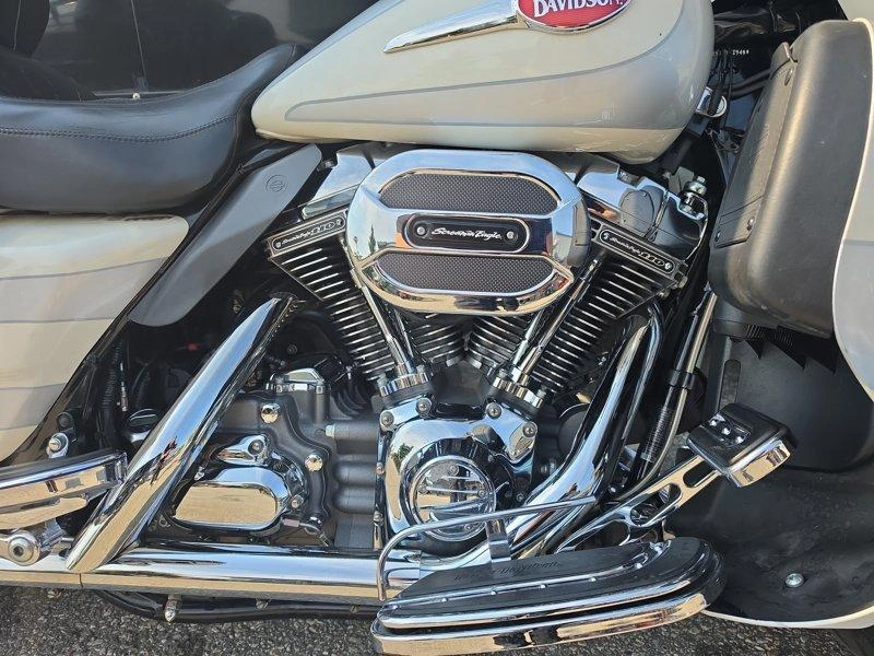 2008 Harley-davidson Flhtcuse - Screamin' Eagle Electra Glide Ultra Classic alt
