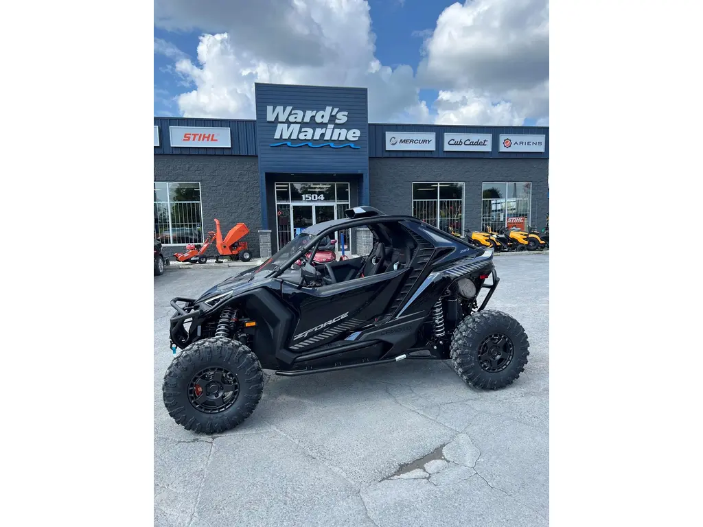 2026 CFMOTO ZFORCE Z10 