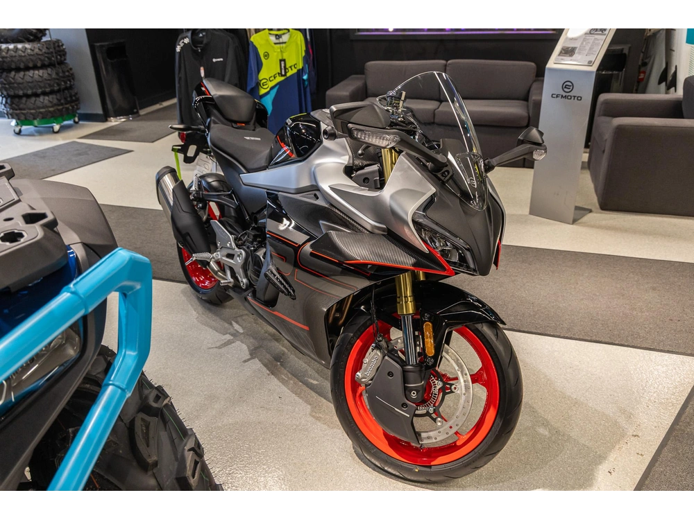 2026 Cfmoto 450ss alt