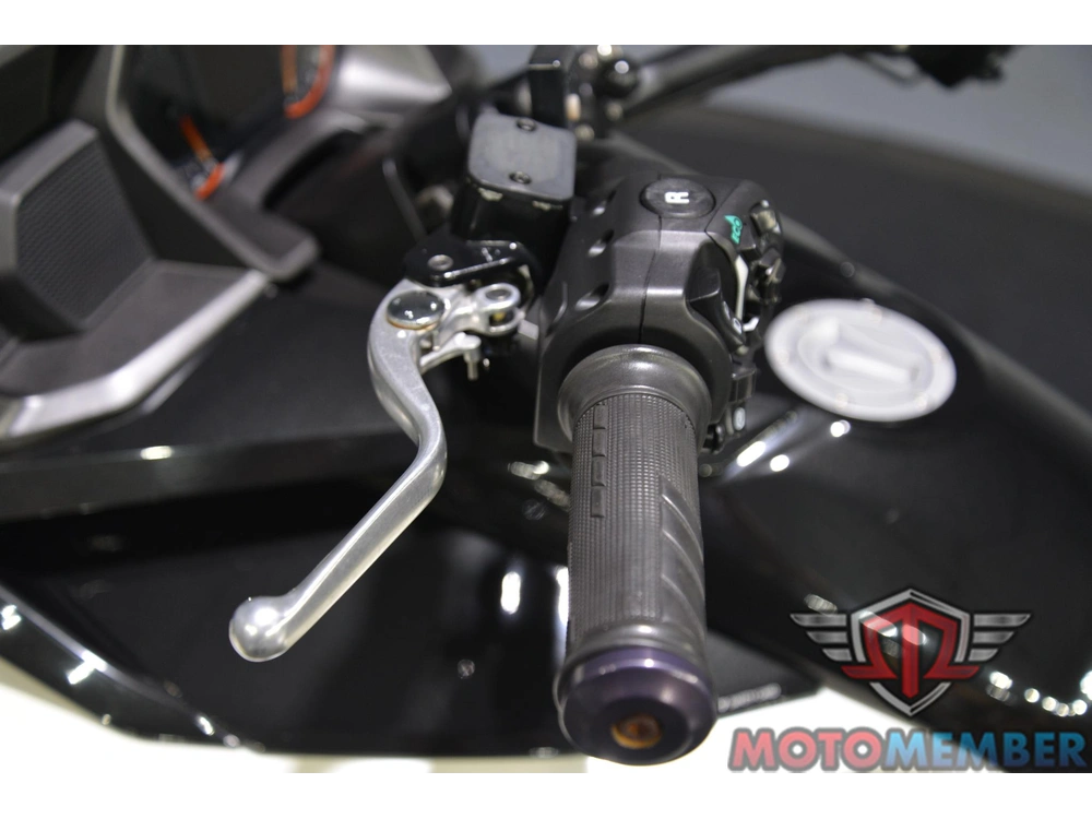 2016 Can-am Spyder F3-t Manual alt