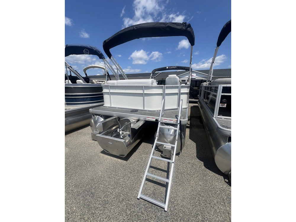 2023 Godfrey Marine Sweetwater 2286 C Triple alt