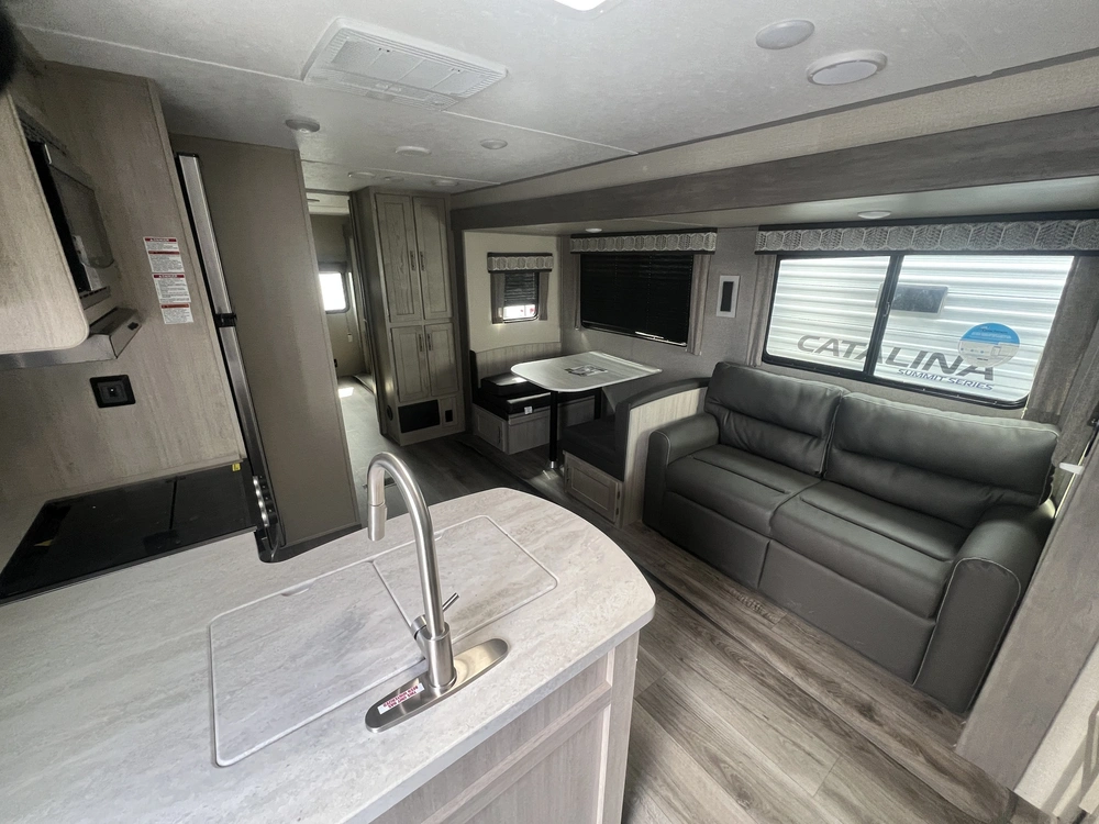 2023 Coachmen Catalina 343bhtsck alt