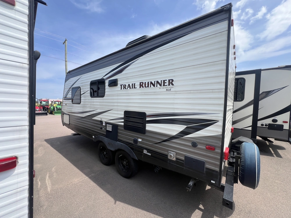 2018 Heartland Trail Runner 18sle alt