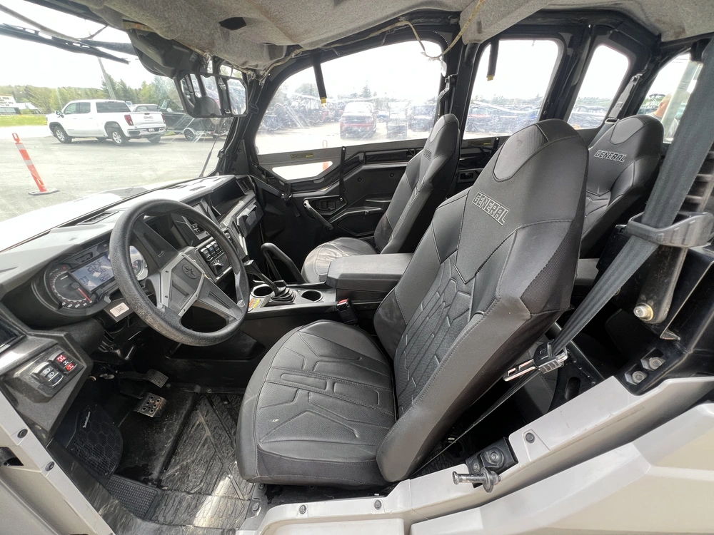 2023 Polaris General Xp 1000 4 Seater alt