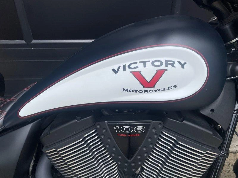 2014 Victory Motorcycles Highball alt