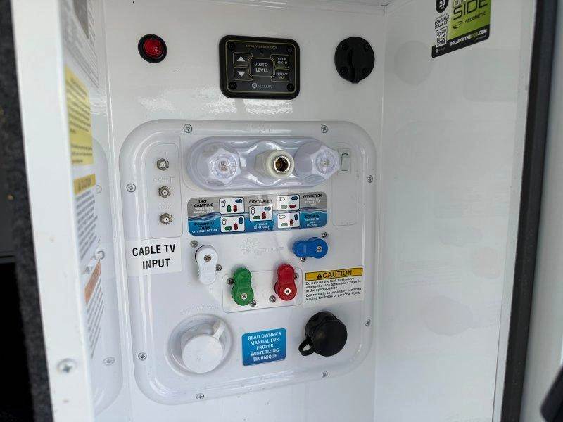 Jayco Pinnacle 38kpts 2026 alt