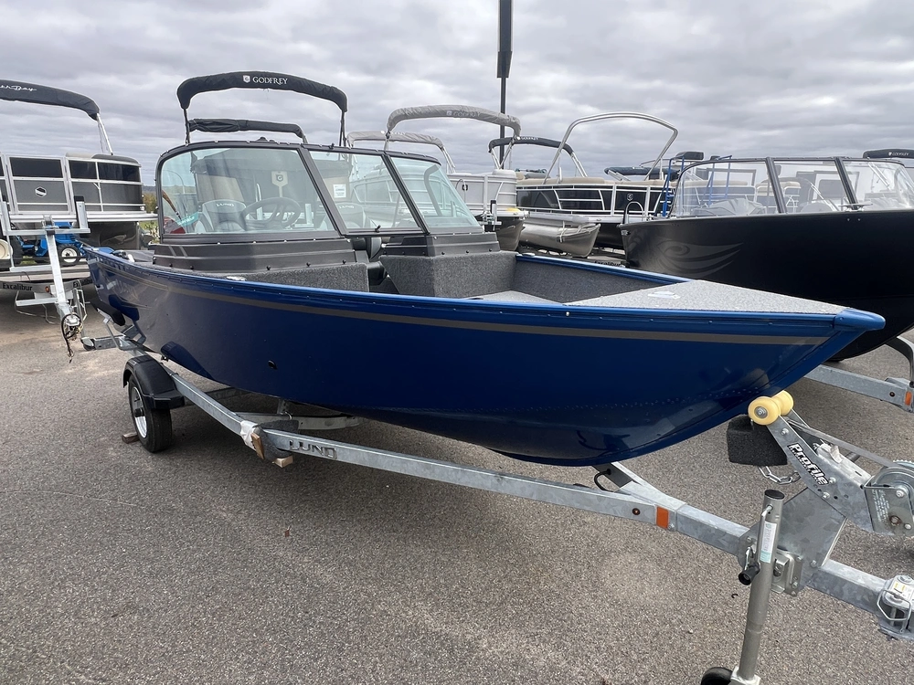 2024 Lund Boat Co 1650 Angler alt