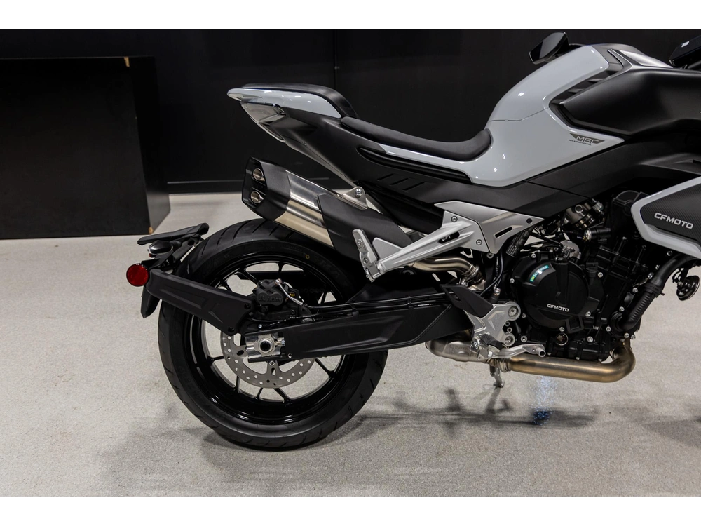2026 Cfmoto Nk 800 alt