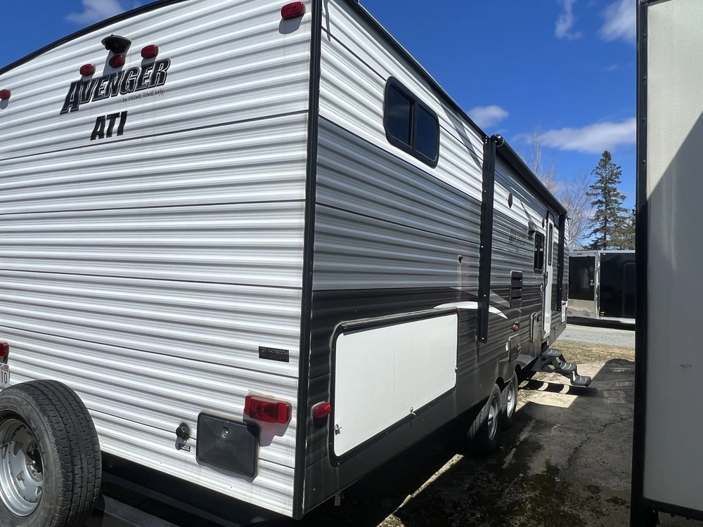 2018 Forest River Prime Time Avenger 29 Rbs alt