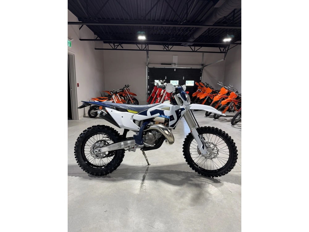 Husqvarna Te 300 2026 alt