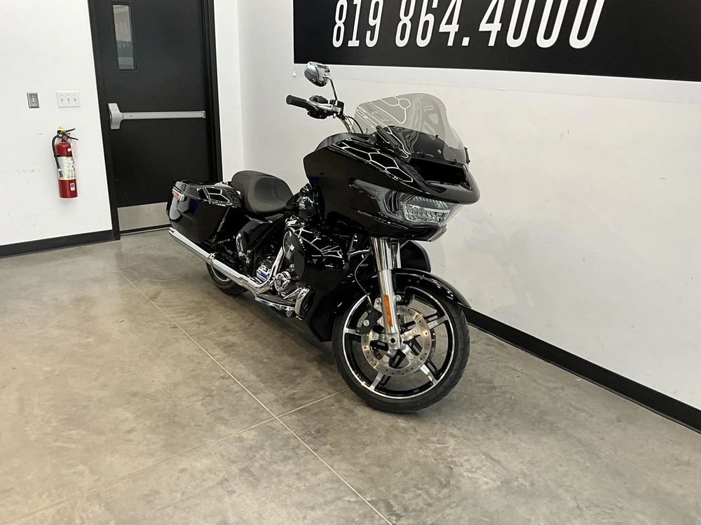 Harley-davidson Road Glide Fltrx 2026 alt