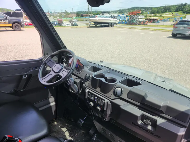 Polaris RANGER XP 1000 CAB - AVALANCHE GRAY 2027