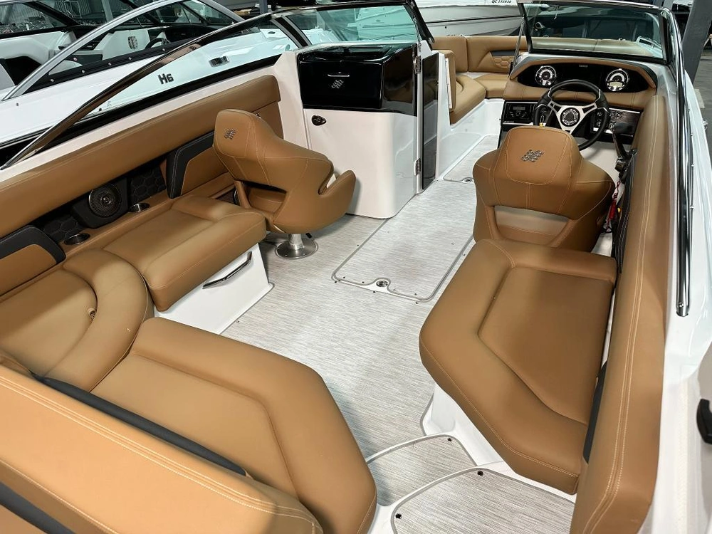 Four Winns Hd5 Mercruiser 6.2l / Bravo 3 2025 alt