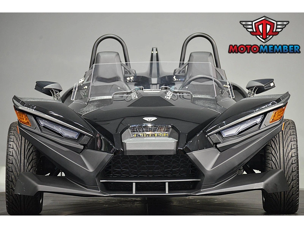 2026 Slingshot Slingshot® S Autodrive Jet Black alt