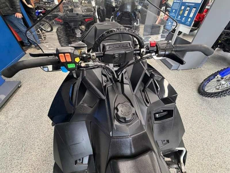 2018 Polaris Polaris Titan 800 alt