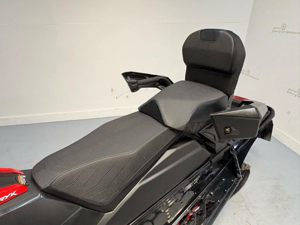 2026 Polaris 850 Indy Vr1 Dynmx 137 alt