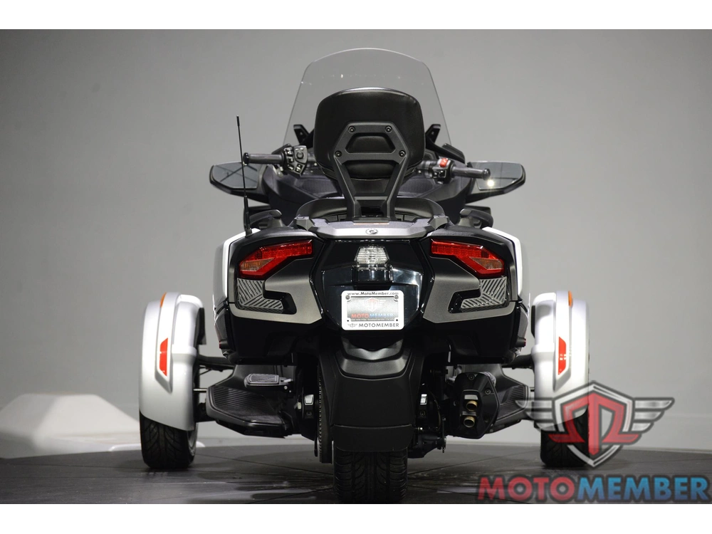 2022 Can-am Spyder Rt alt