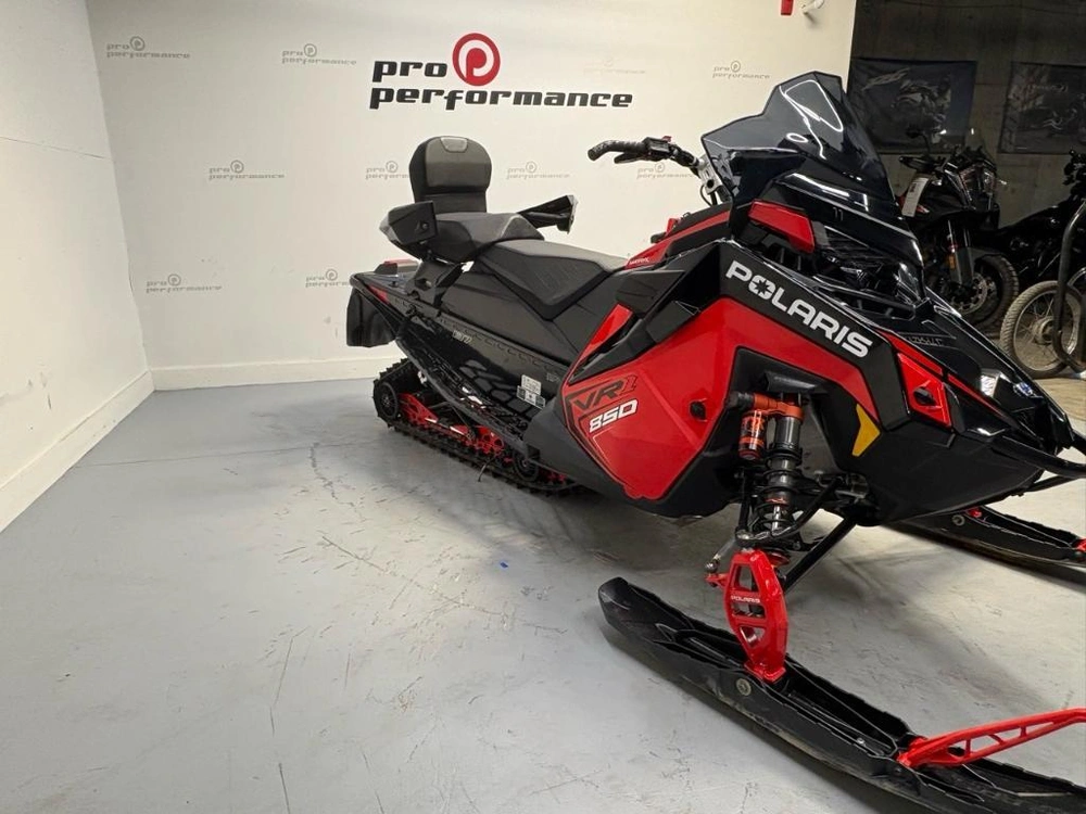 2026 Polaris 850 Indy Vr1 Dynmx 137 alt