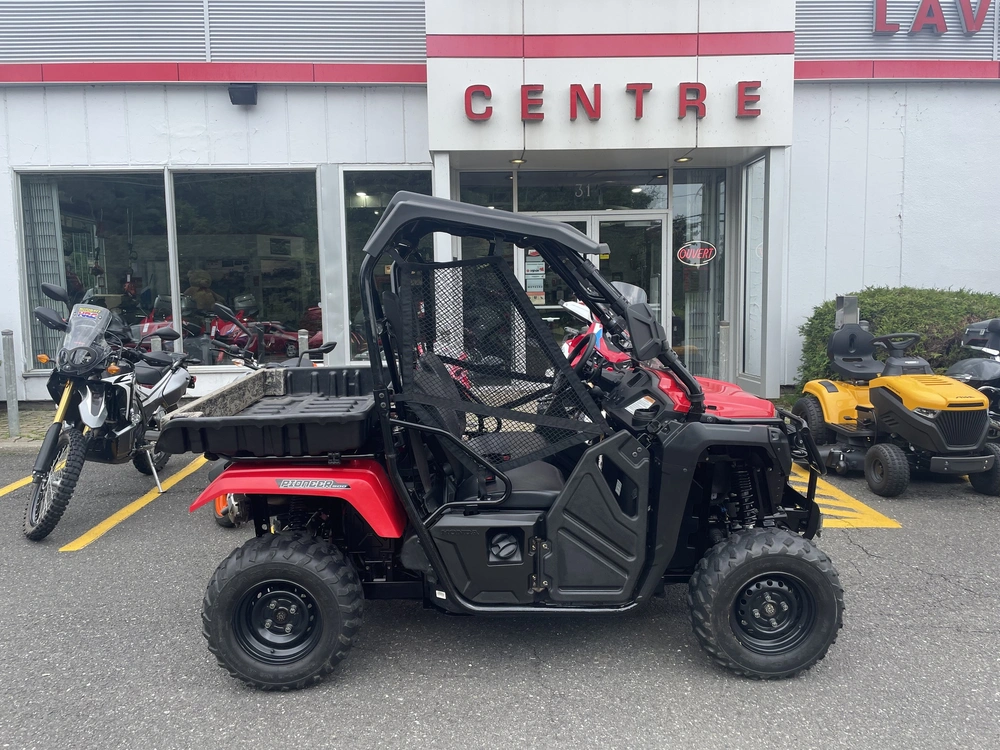 Honda Sxs 500 Pioneer 2015 alt