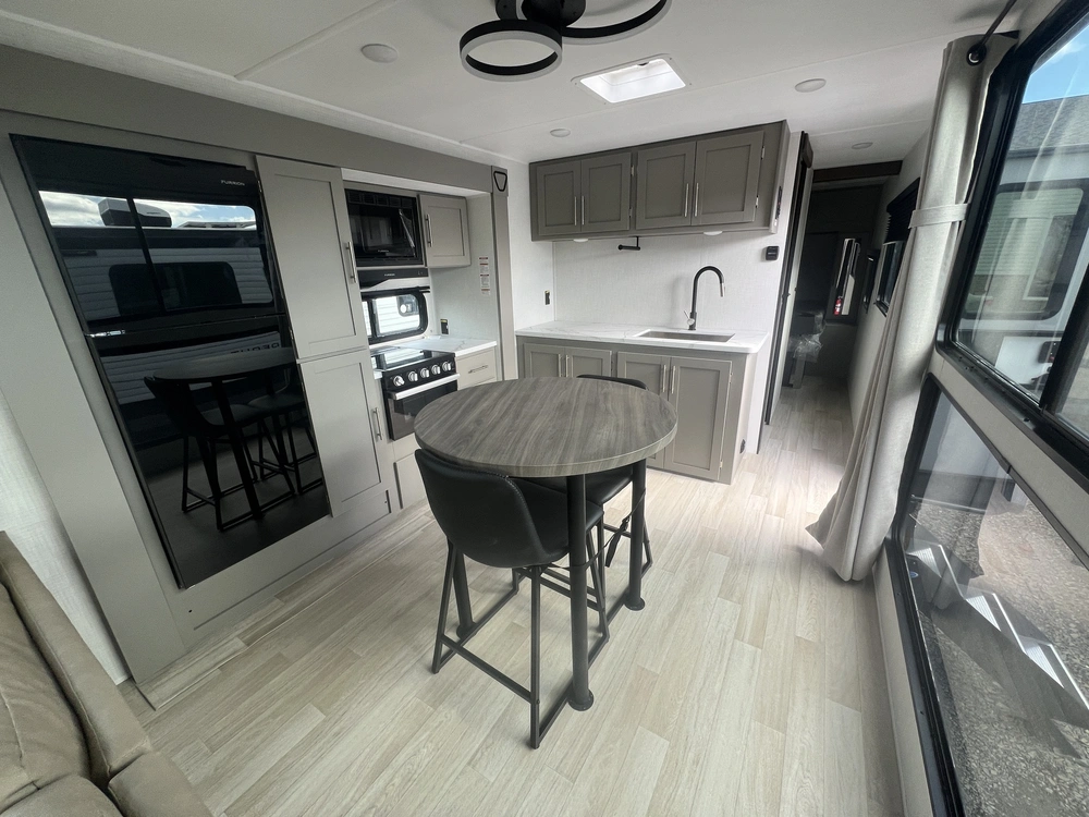 2026 Keystone Rv Hideout 31 Sunroom alt