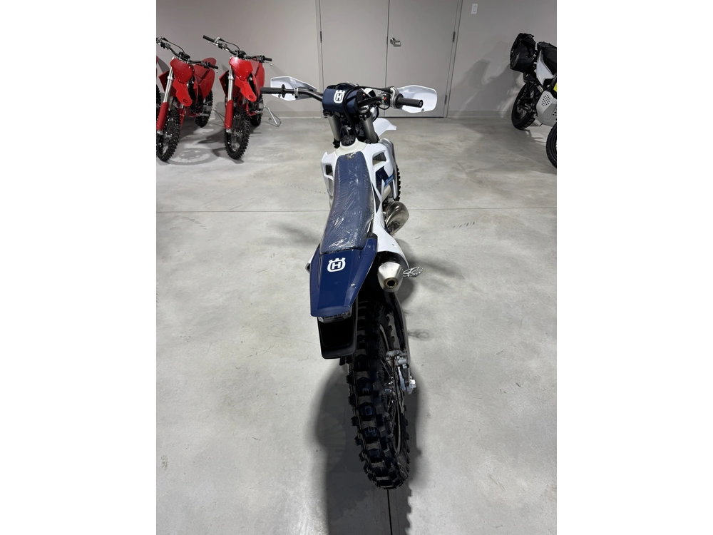 Husqvarna Te 300 2026 alt