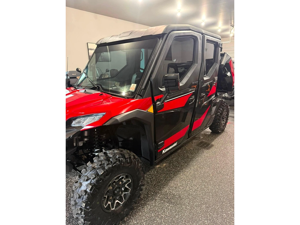 Kawasaki Ridge Creww 2025 alt