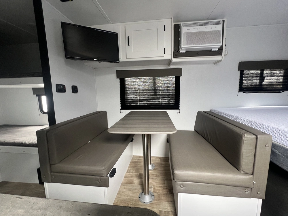 2022 Keystone Rv Hideout 175 Bh alt