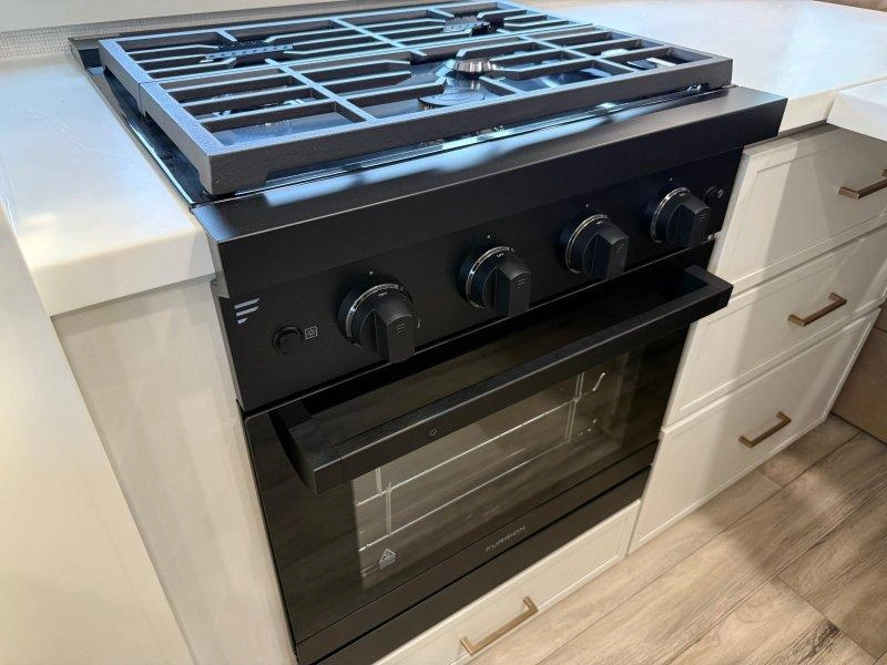 Brinkley Model Z Z2700 2027 alt