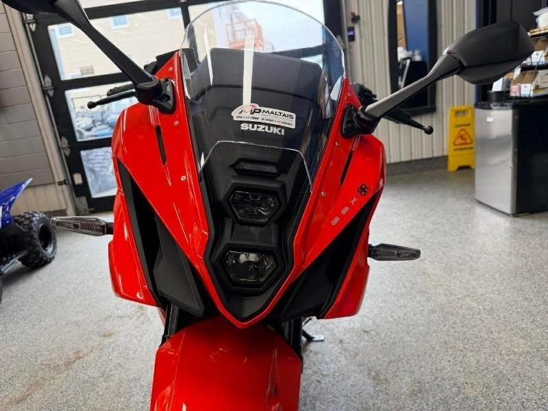 2026 Suzuki Suzuki Gsx8rm6 alt