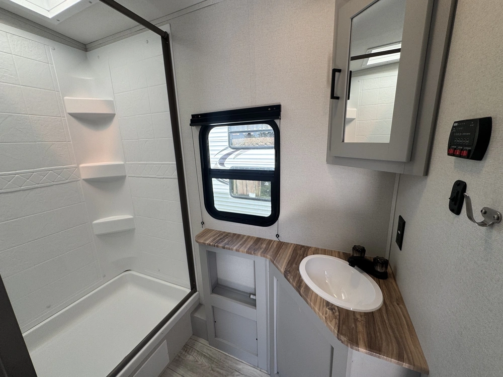 2024 Heartland North Trail 29bhp alt