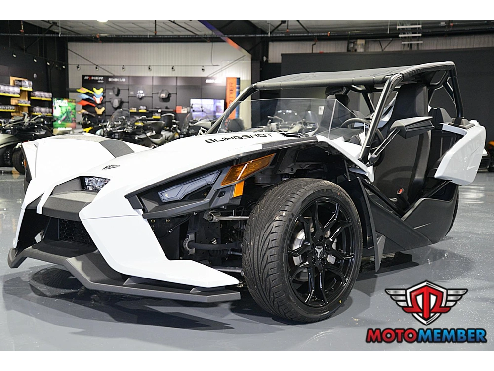 2023 Slingshot S W/ Technology Package I Manual alt