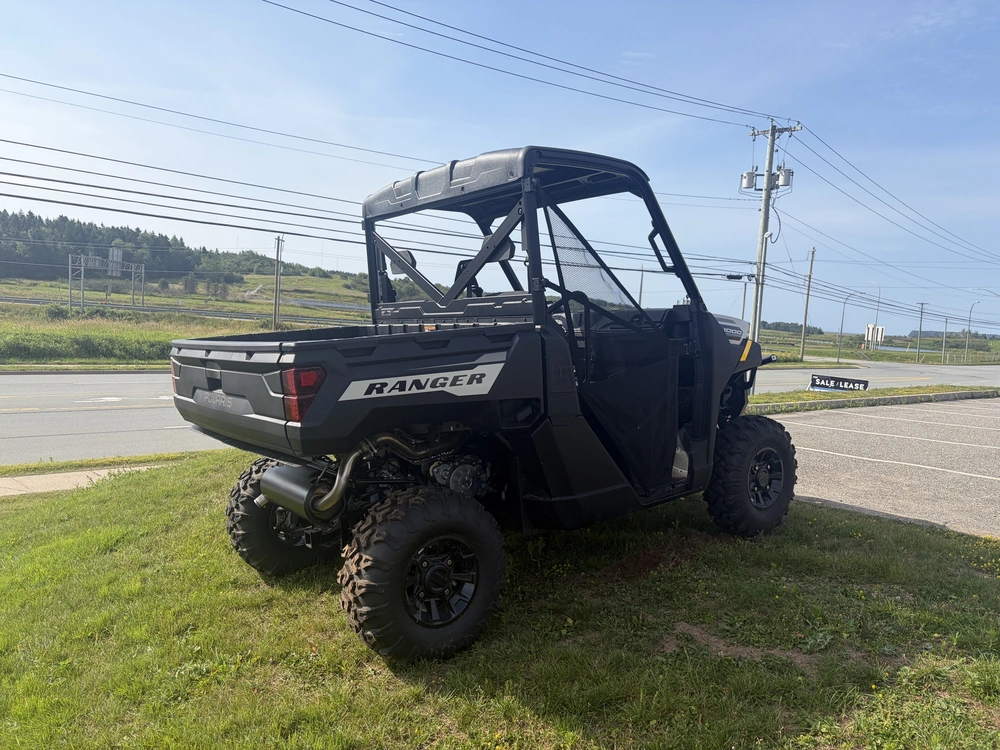 2026 Polaris Ranger 1000 Premium Mirage Beige alt