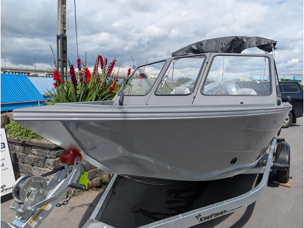 2027 Kingfisher 16 Falcon alt