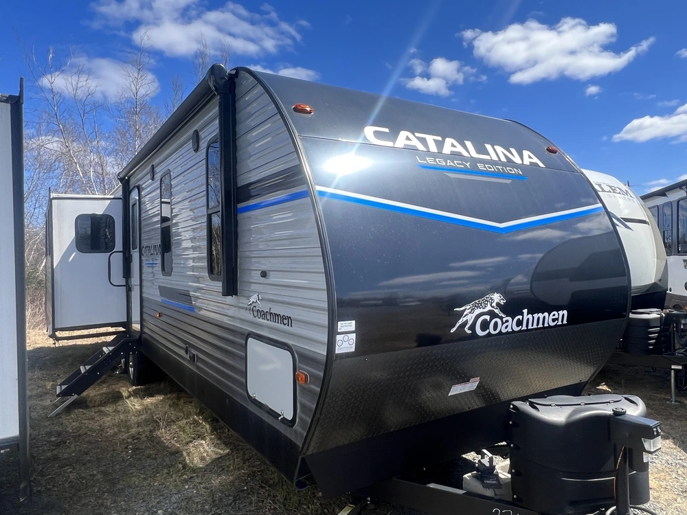 2023 Forest River Coachmen Catalina Legacy Edition 333 Rets alt