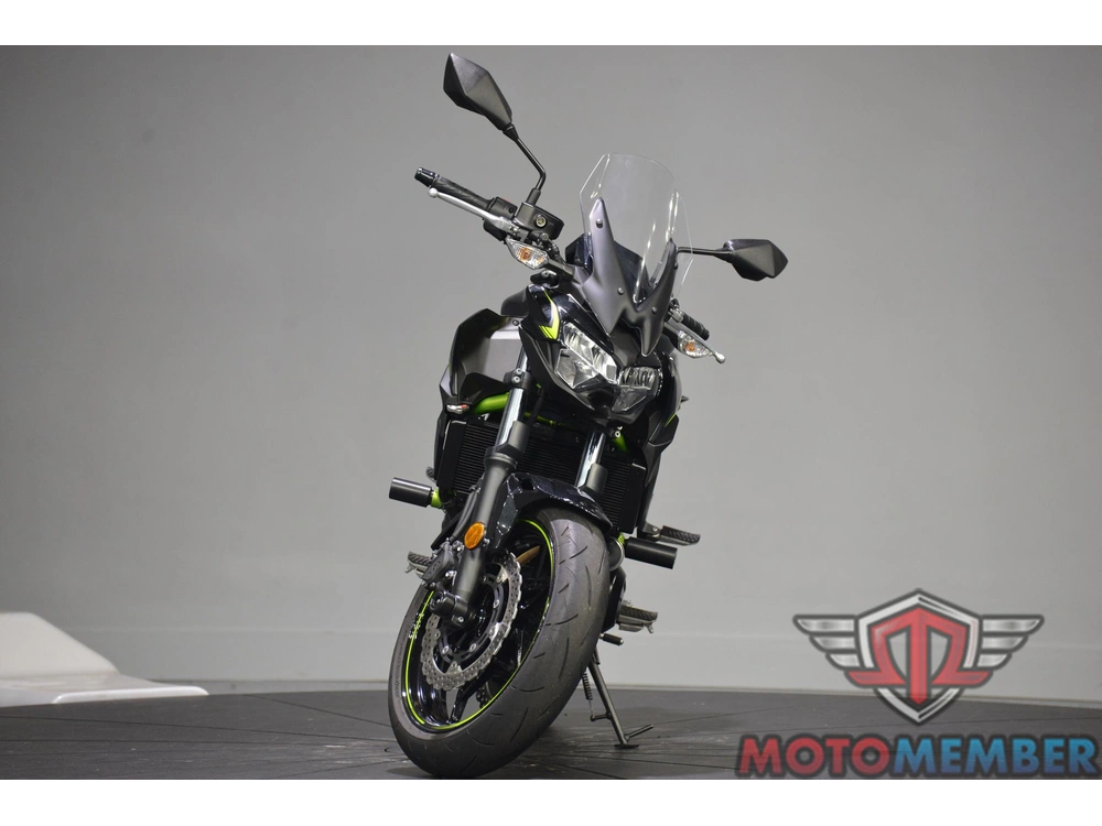 2022 Kawasaki Z650 alt
