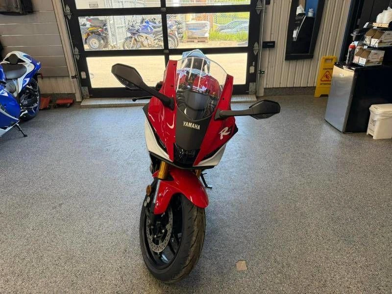 2026 Yamaha Yamaha Yzf-r7 70e Anniversaire alt