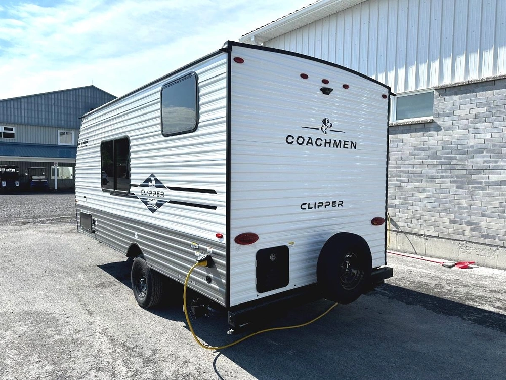 2027 Coachmen Clipper 17bh alt