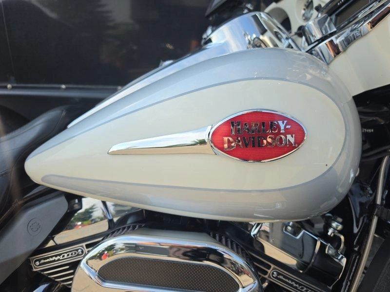 2008 Harley-davidson Flhtcuse - Screamin' Eagle Electra Glide Ultra Classic alt