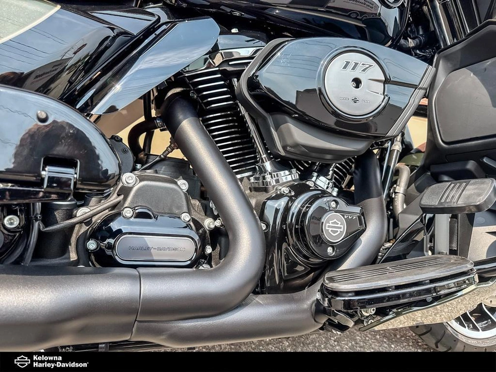 2026 Harley-davidson Flhxl - Street Glide® Limited alt