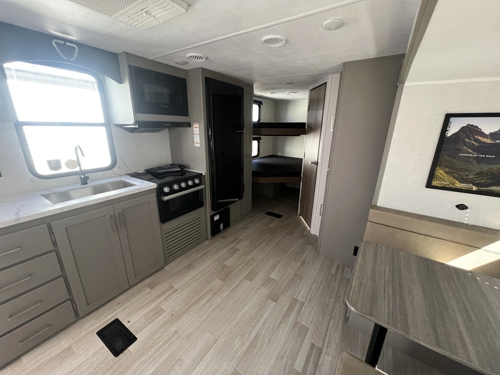 2026 Keystone Rv Hideout 262bhs alt
